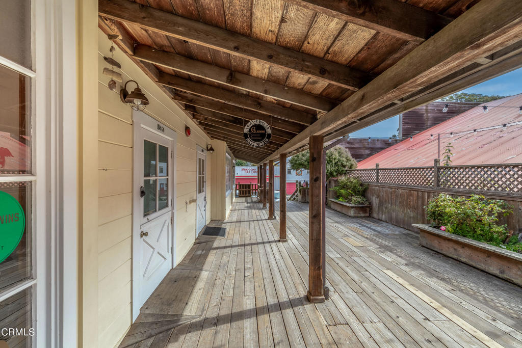 10470 Lansing Street Property Photo 8