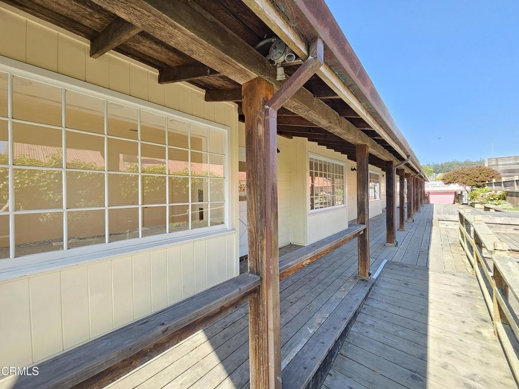 10470 Lansing Street Property Photo 30