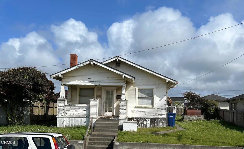 244 S McPherson Street Property Photo 1