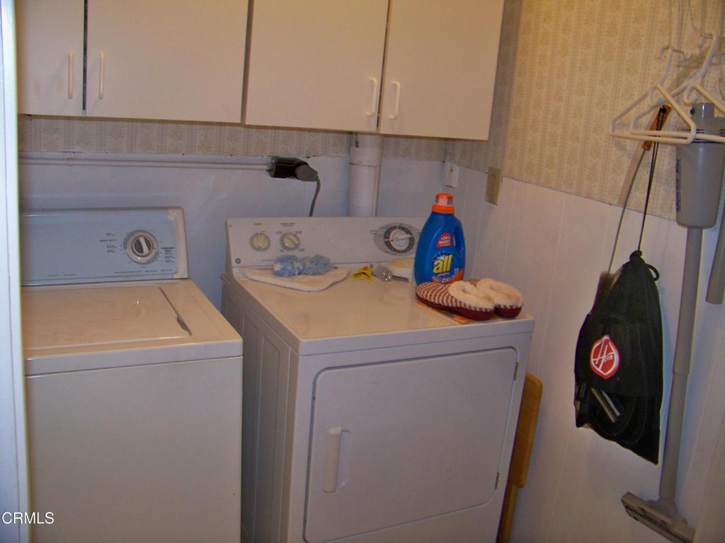 320 322 N Franklin Street B Property Photo 15
