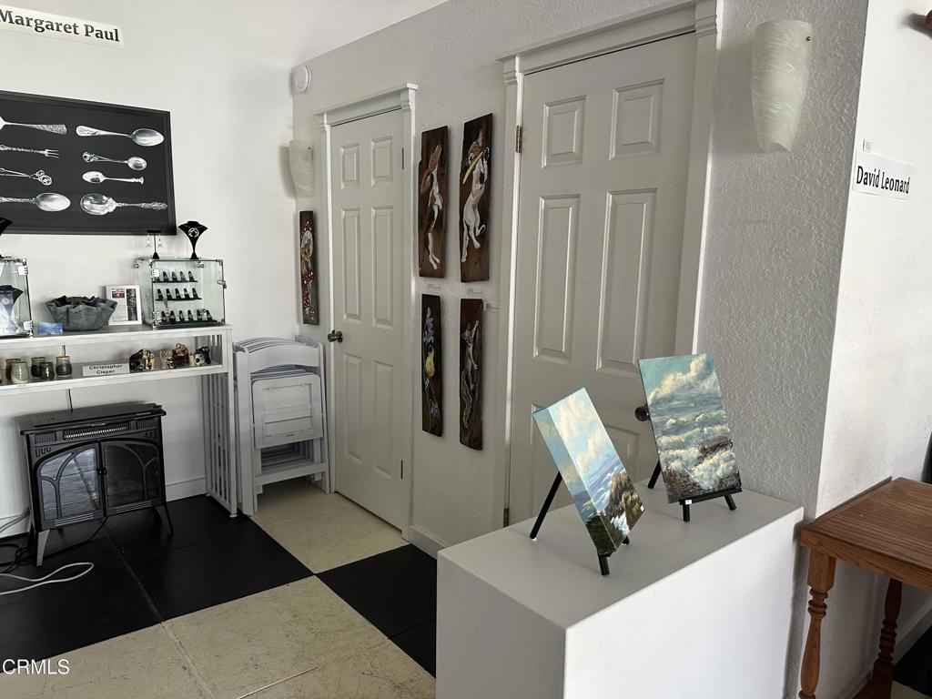 320 322 N Franklin Street B Property Photo 71
