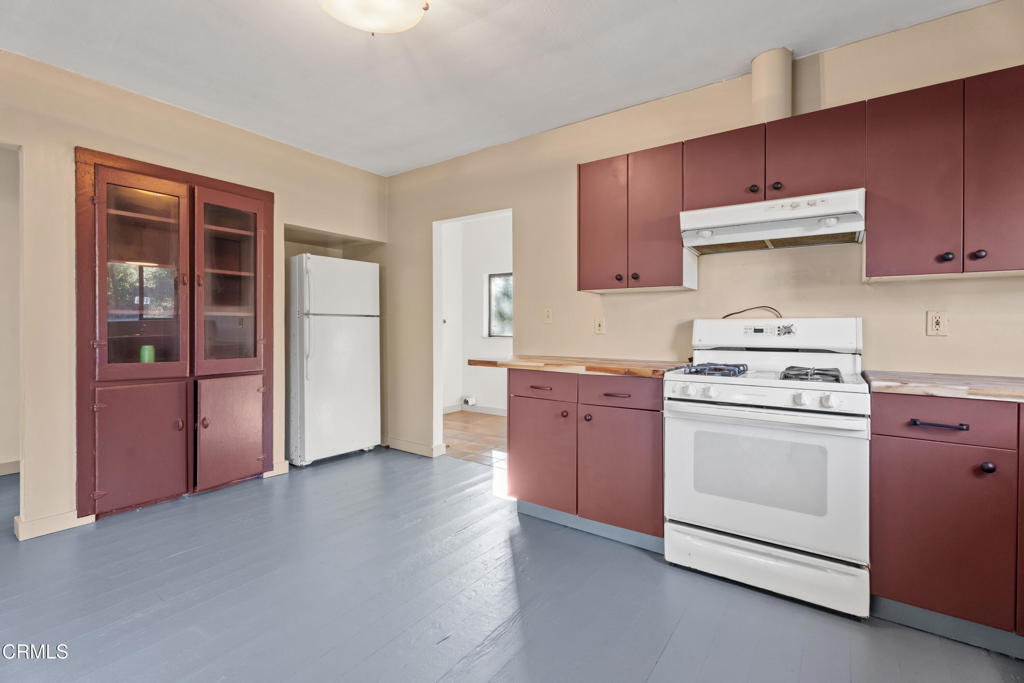 8660 8684 Highway 128 Property Photo 16