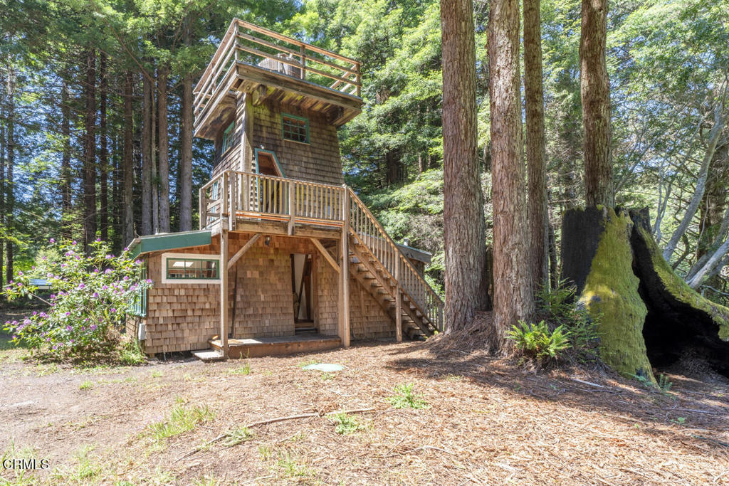 32371 Middle Ridge Road Property Photo 1