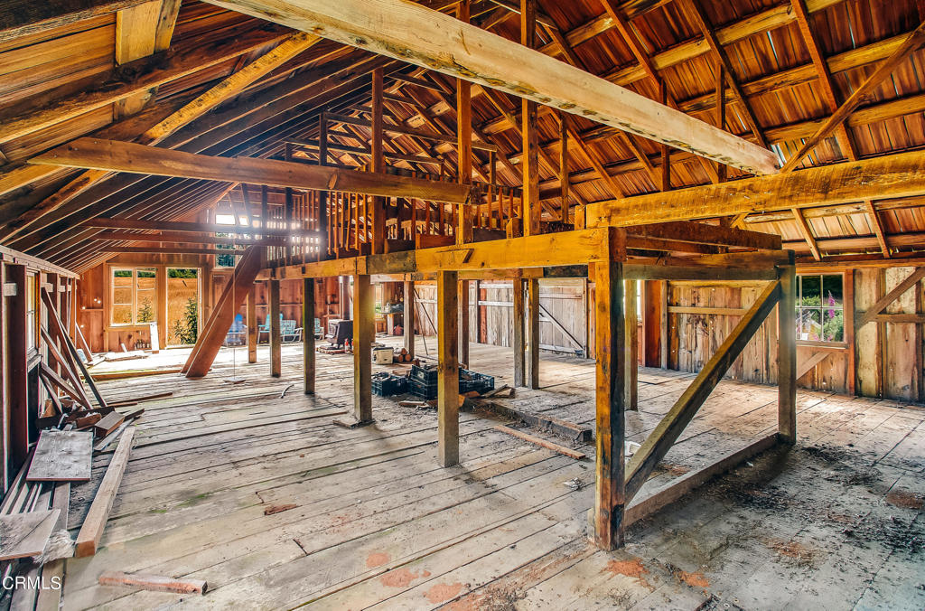 2401 S Highway 1 Property Photo 32
