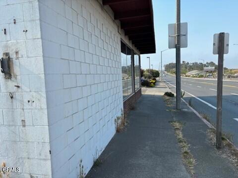 112 S Main Street Property Photo 7