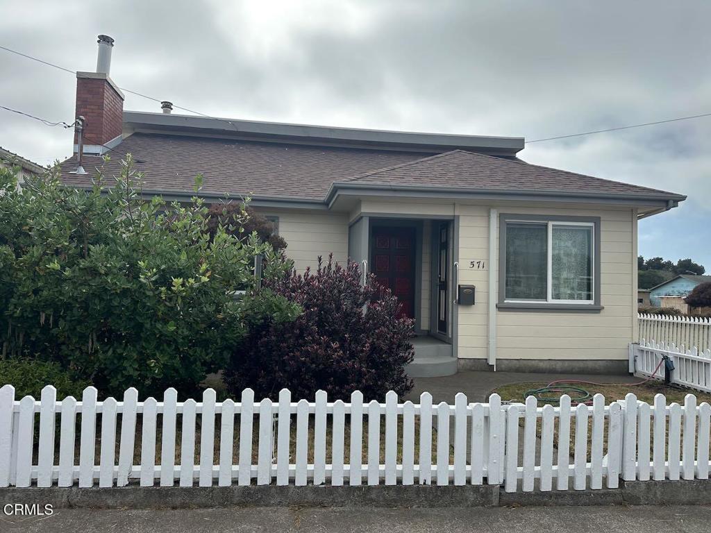 571 S Franklin Street Property Photo 1