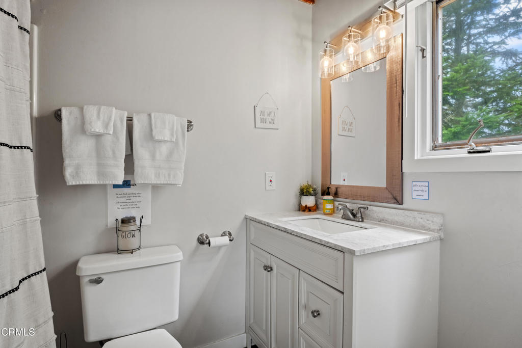 15741 Forest View Road Property Photo 18