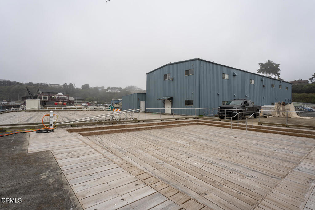 32330 N Harbor Drive Property Photo 14
