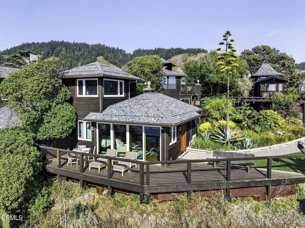 5920 Highway 1 Property Photo 9