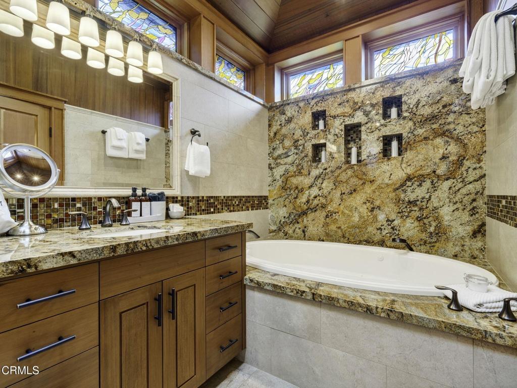 5920 Highway 1 Property Photo 29