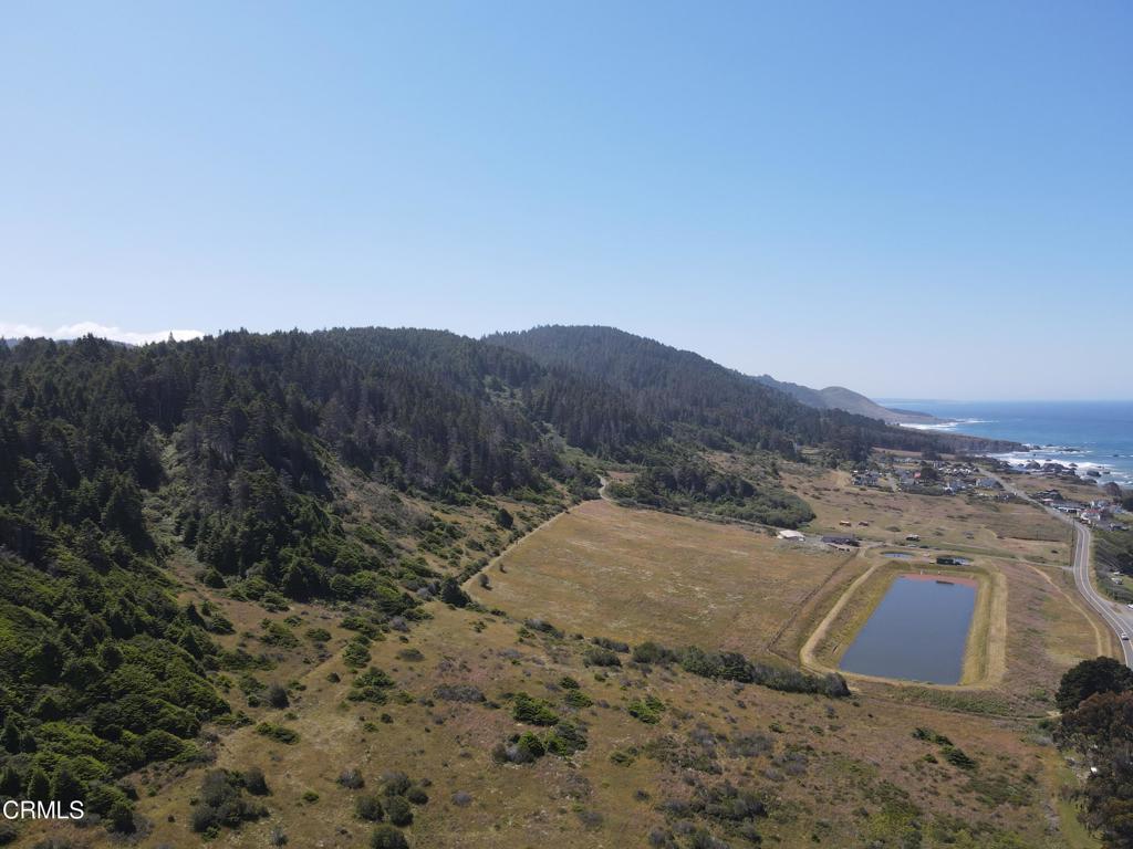 37601 N Highway 1 Property Photo 2