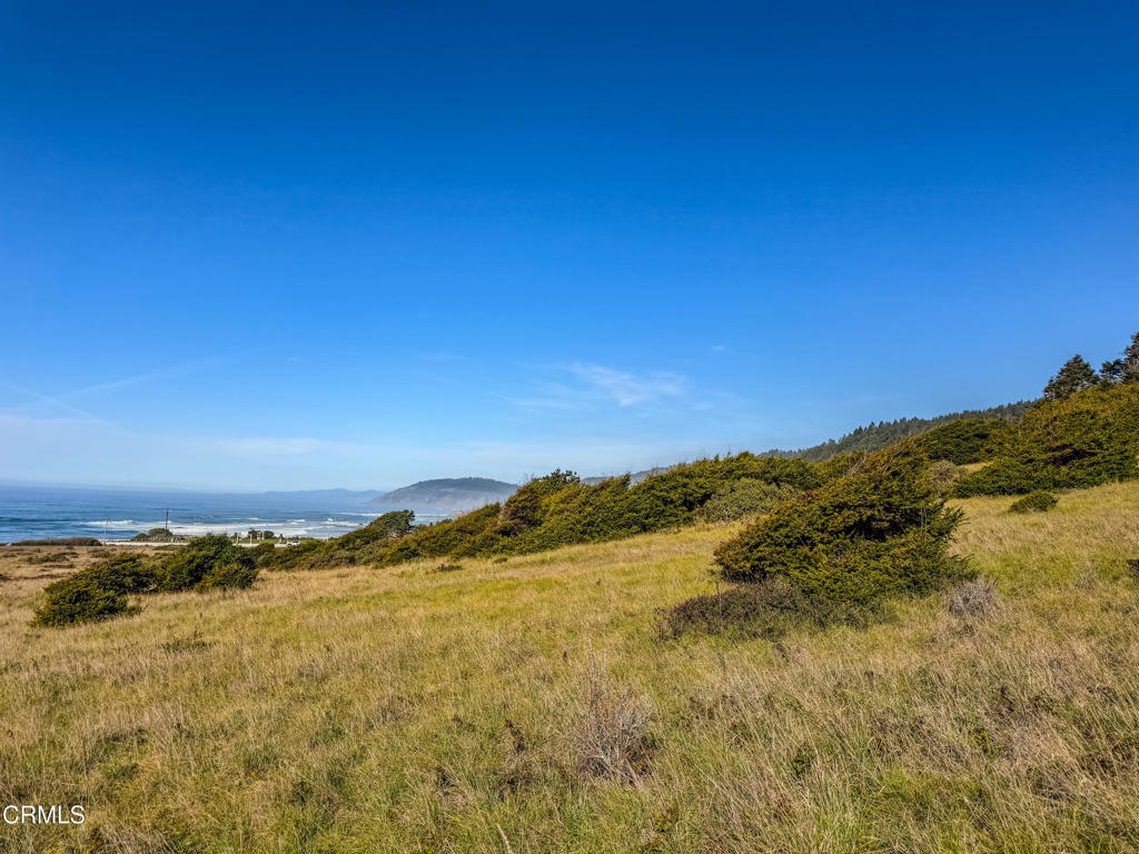 37601 N Highway 1 Property Photo 10