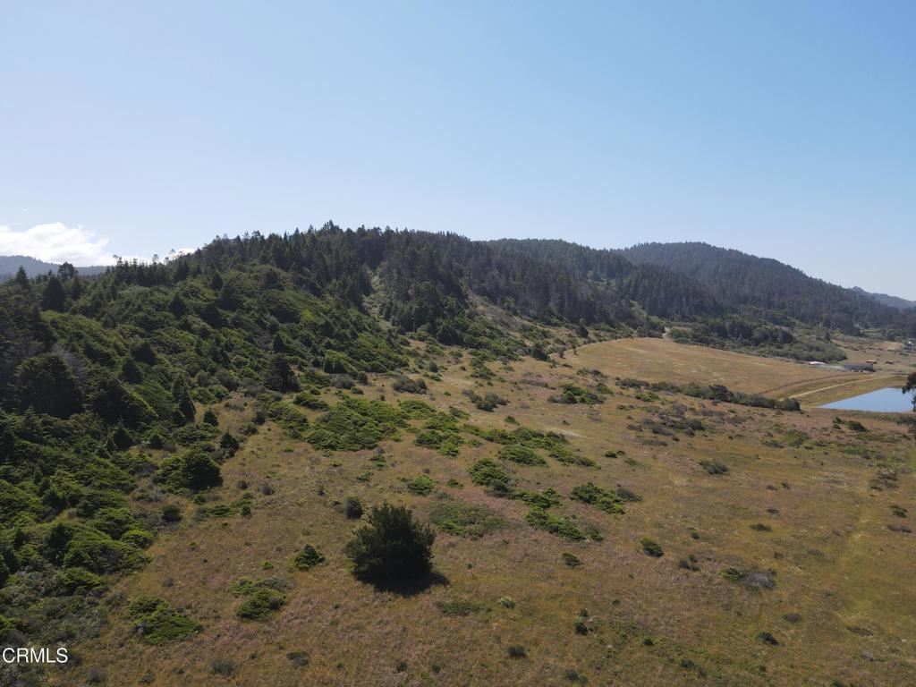 37601 N Highway 1 Property Photo 14