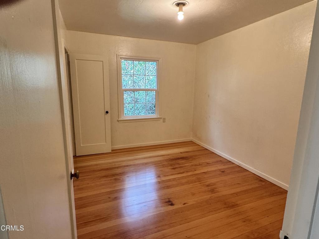 399 Winifred Street Property Photo 9