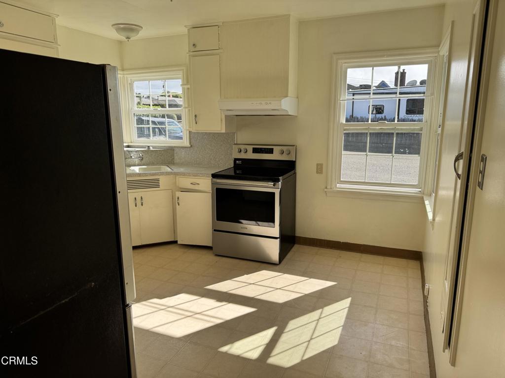 399 Winifred Street Property Photo 13