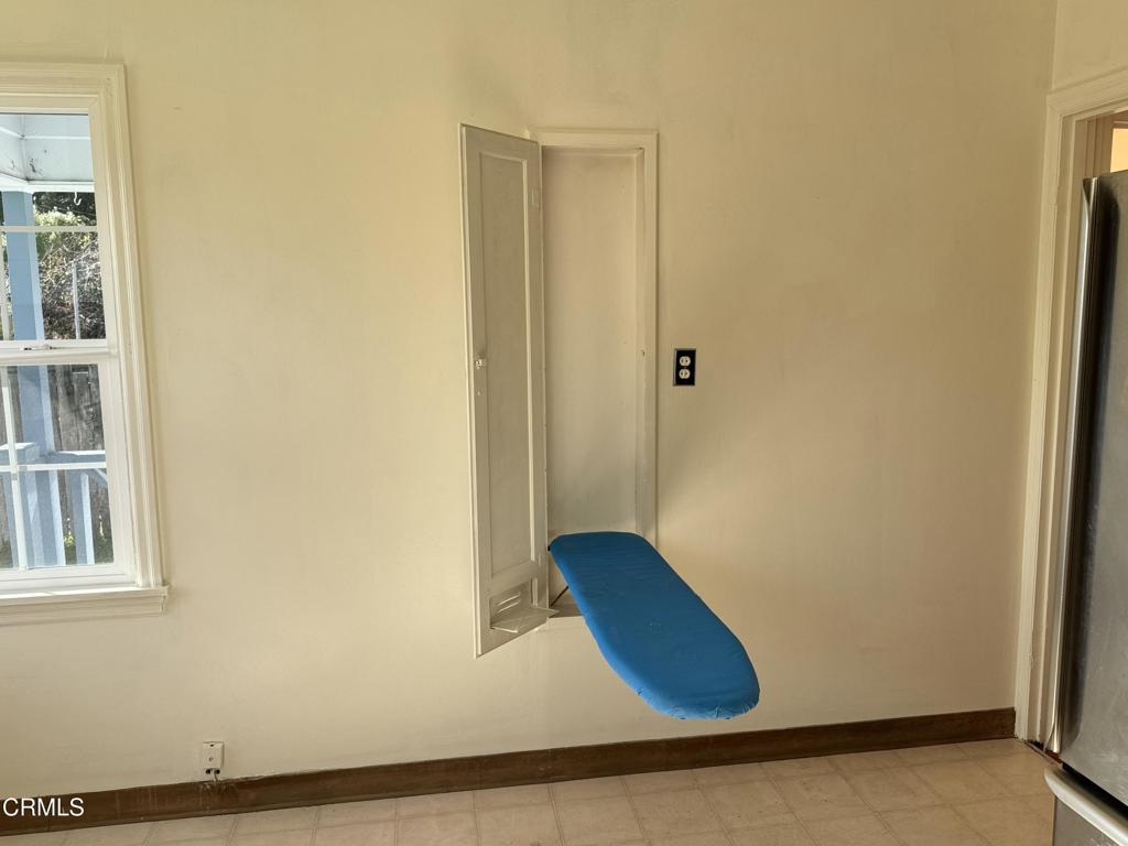399 Winifred Street Property Photo 17