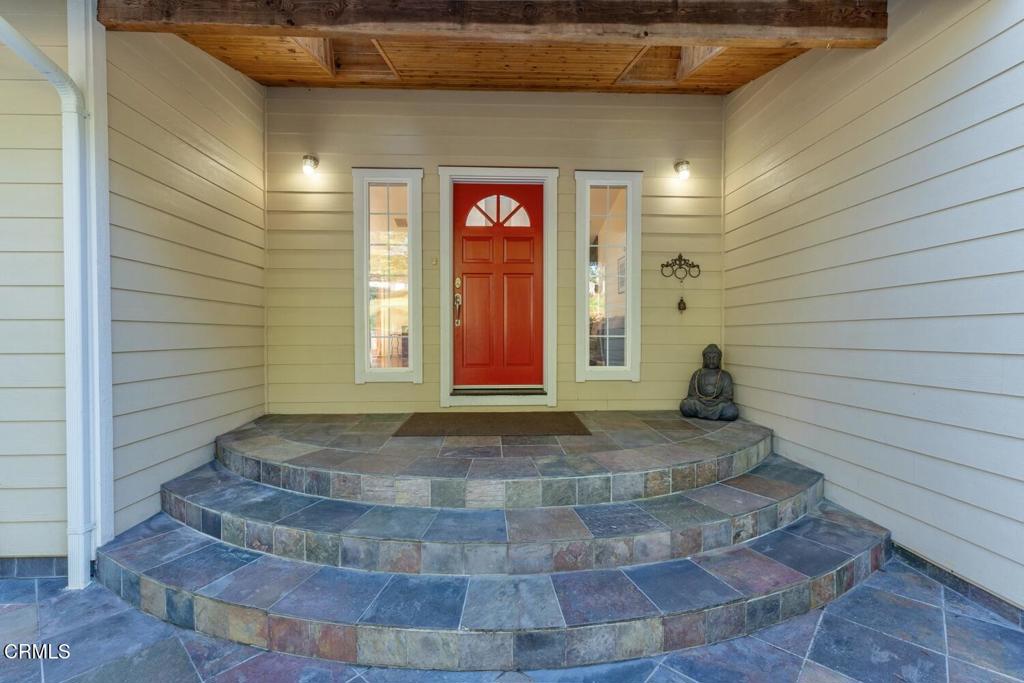18940 Timber Pointe Drive Property Photo 4