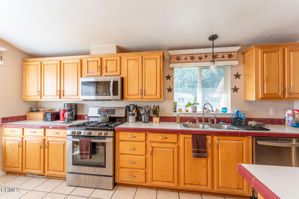 2301 North Road Property Photo 6