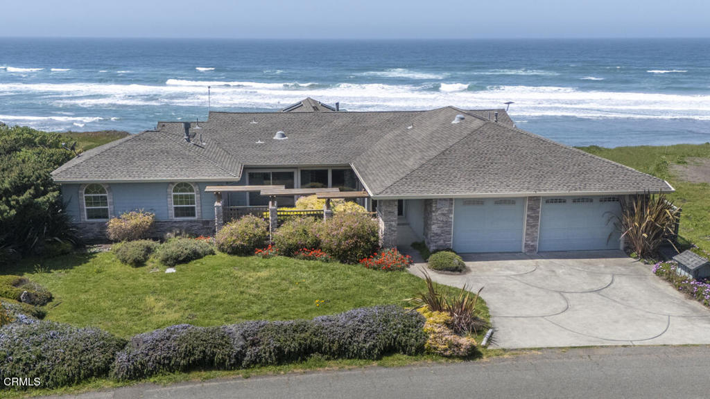 32854 Ocean Meadows Circle Property Photo 1