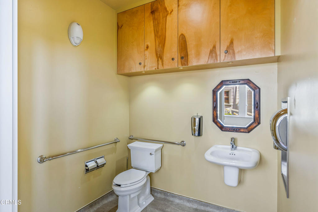 45094 Main Street Property Photo 27