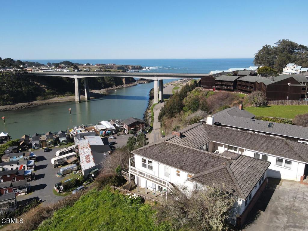 300 N Harbor Drive Property Photo 6
