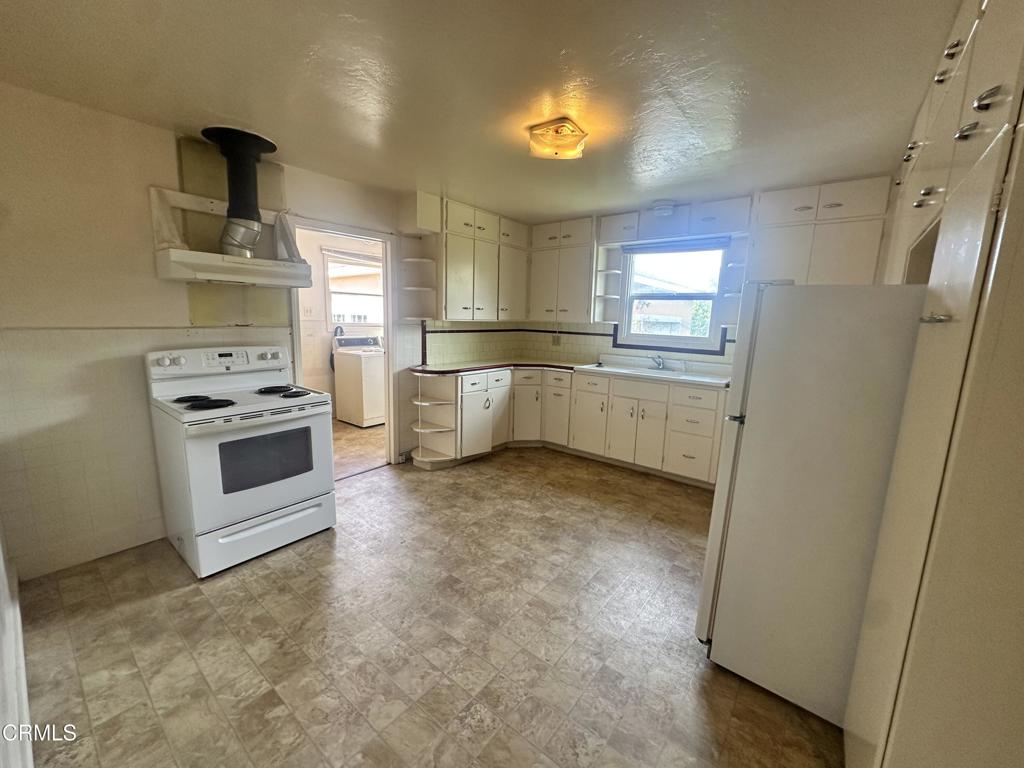 18700 N Highway 1 Property Photo 9