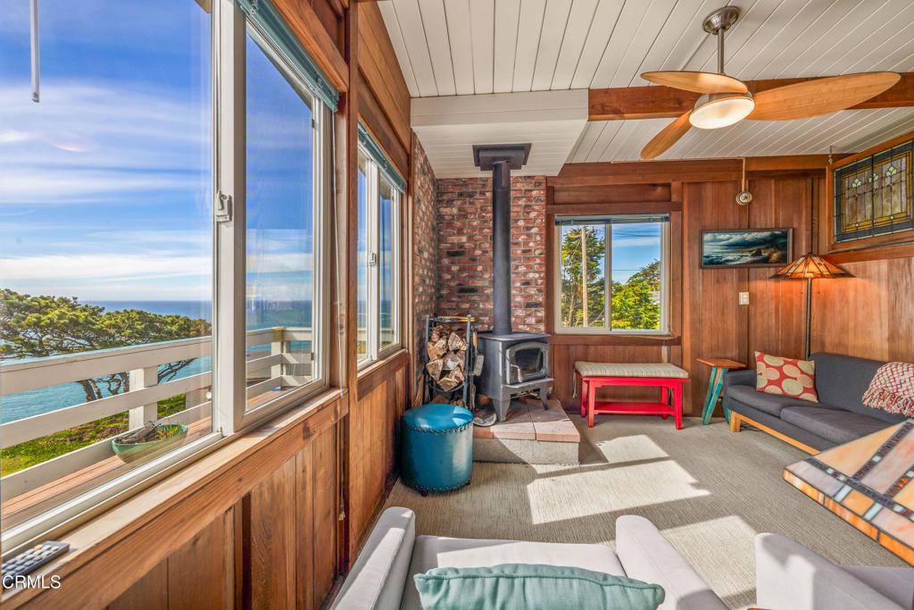 1440 Navarro Bluff Road Property Photo 11