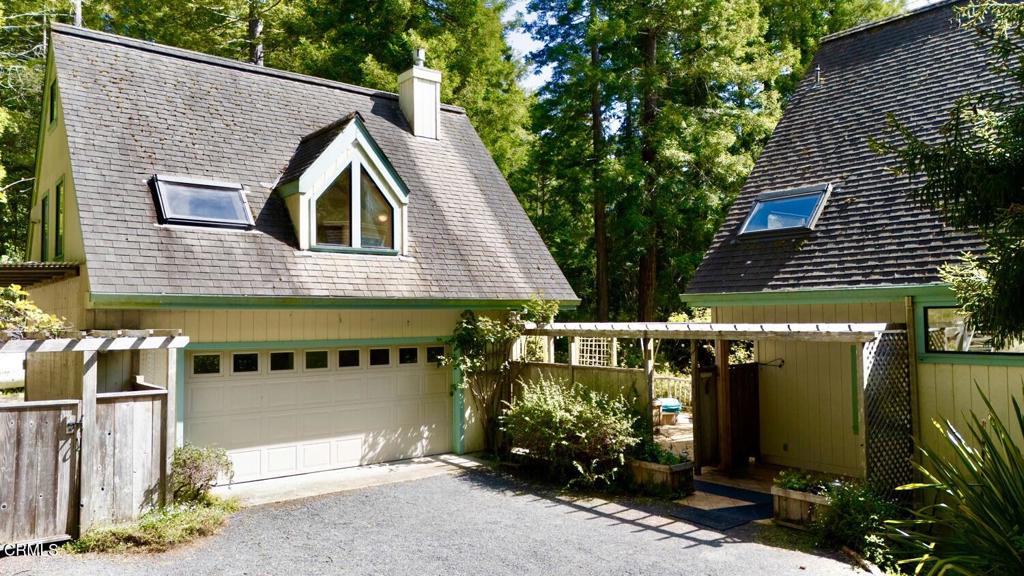 33100 Frog Pond Road Property Photo 1