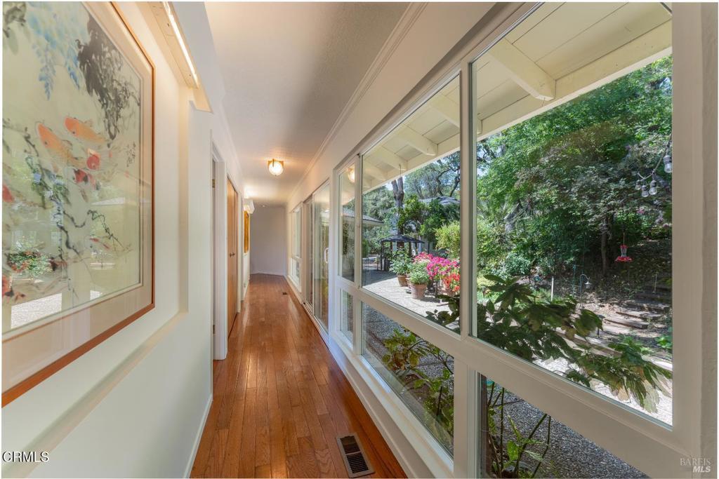 925 Knob Hill Road Property Photo 11