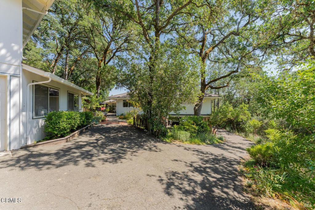 925 Knob Hill Road Property Photo 27