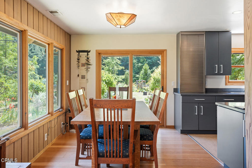 31501 Comptche Ukiah Road Property Photo 10
