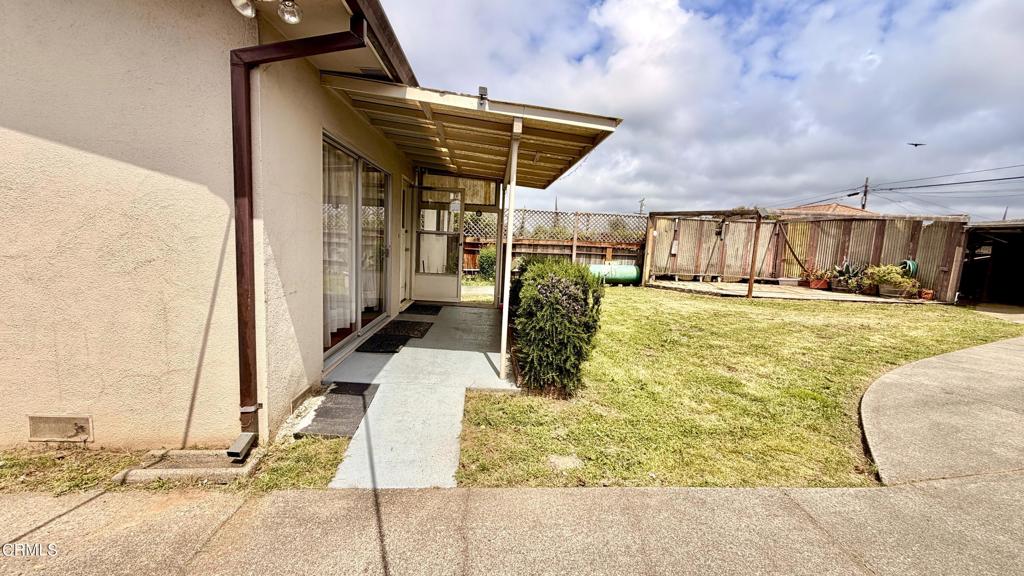 270 S Whipple Street Property Photo 8