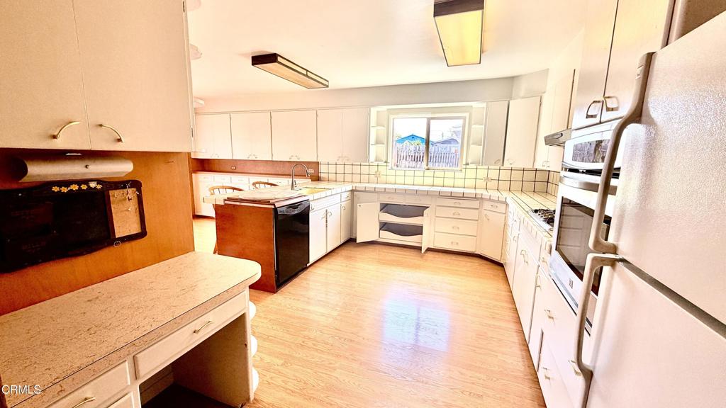 270 S Whipple Street Property Photo 14