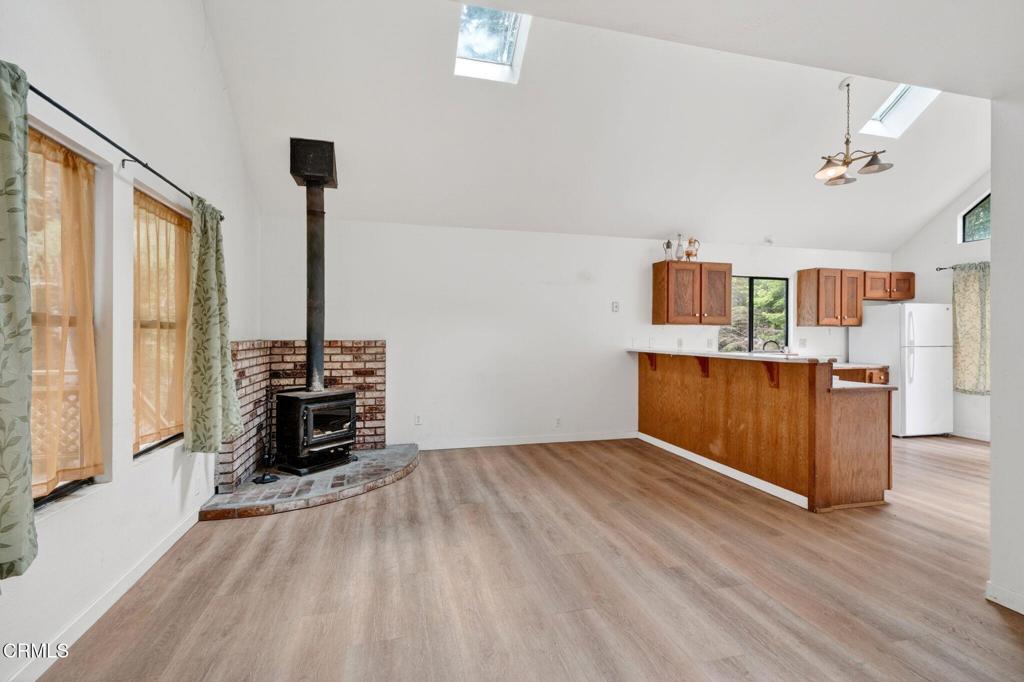 27421 Albion Ridge Road Property Photo 4