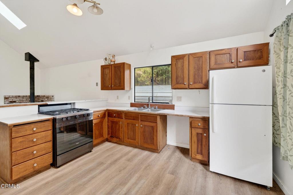 27421 Albion Ridge Road Property Photo 9