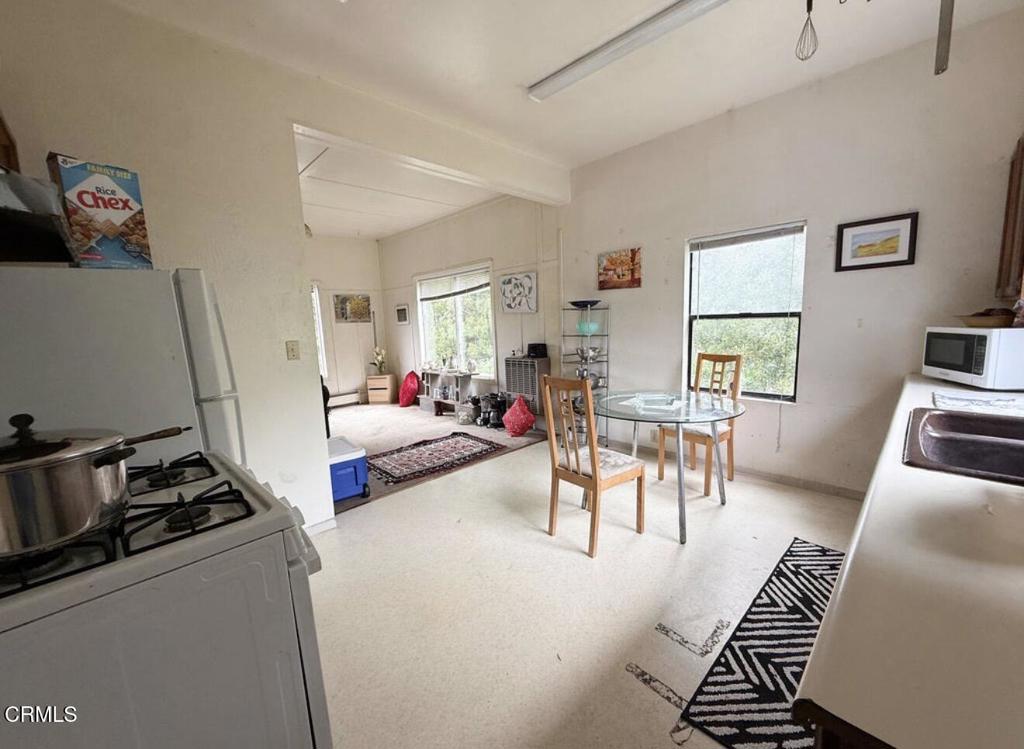 18031 Ocean Drive Property Photo 8