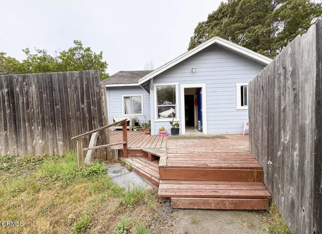 18031 Ocean Drive Property Photo 9