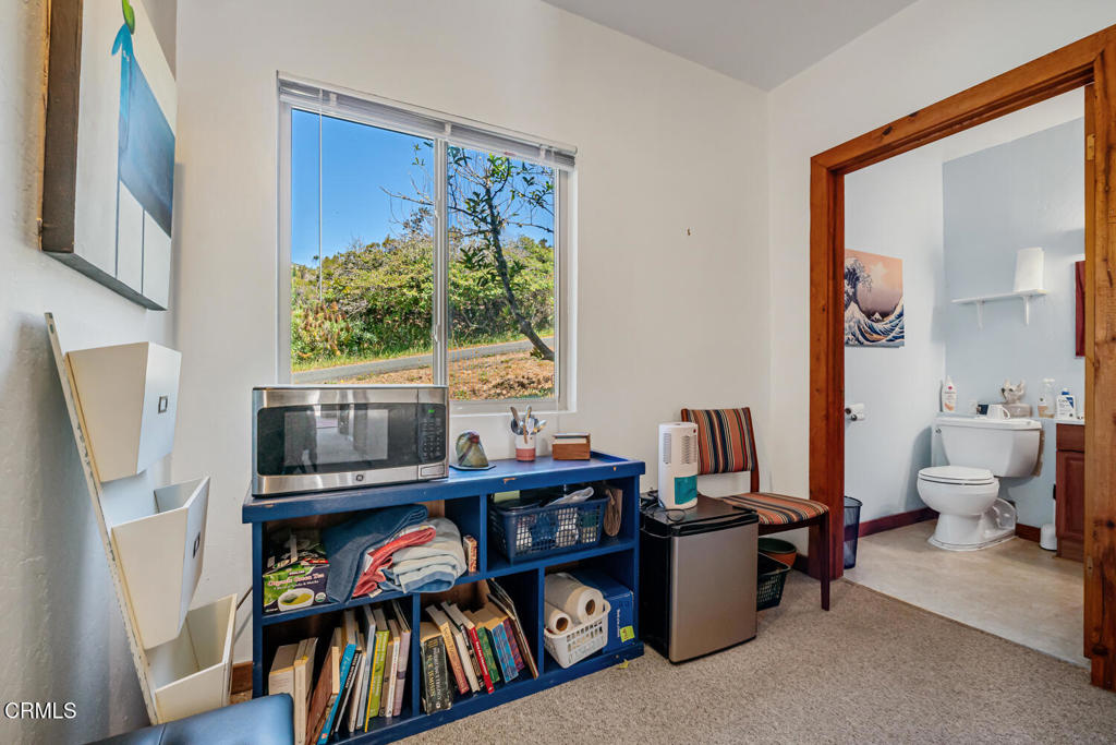 39000 S Highway 1 Property Photo 8
