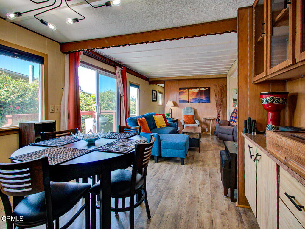 32800 Highway 20 21 Property Photo 6