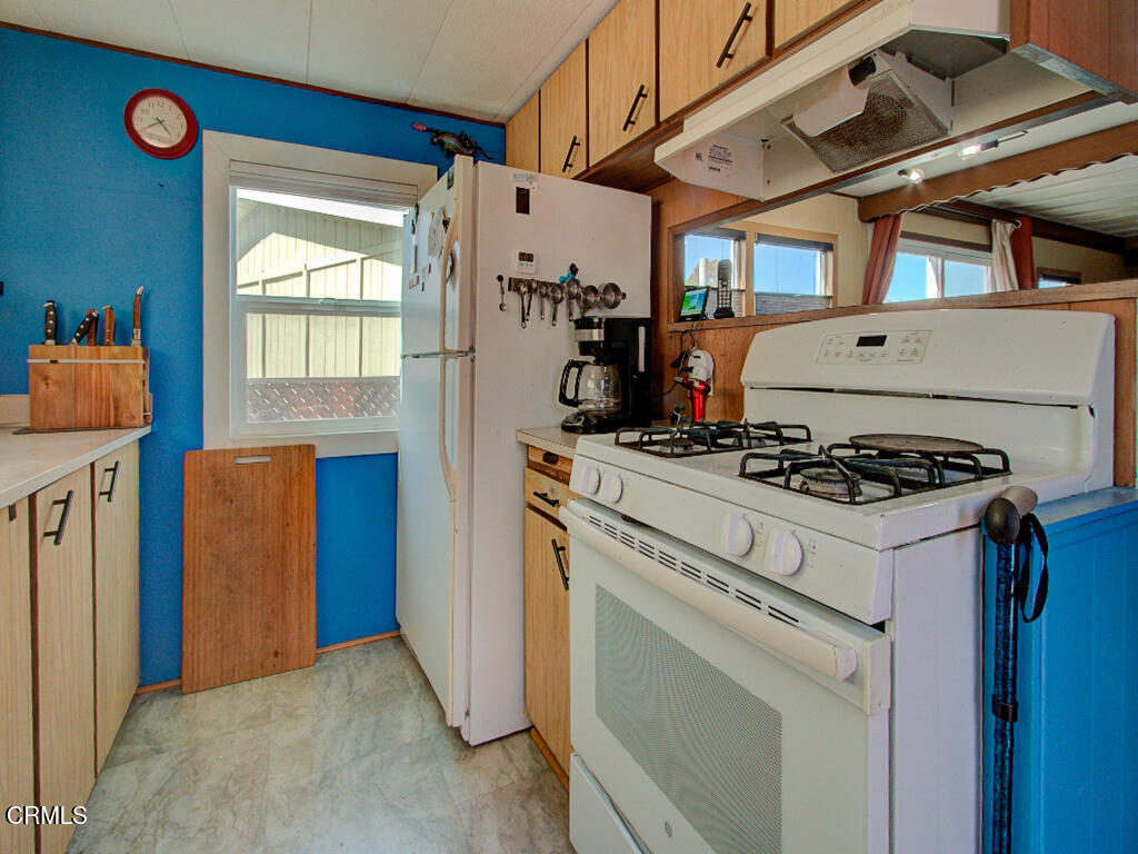 32800 Highway 20 21 Property Photo 9