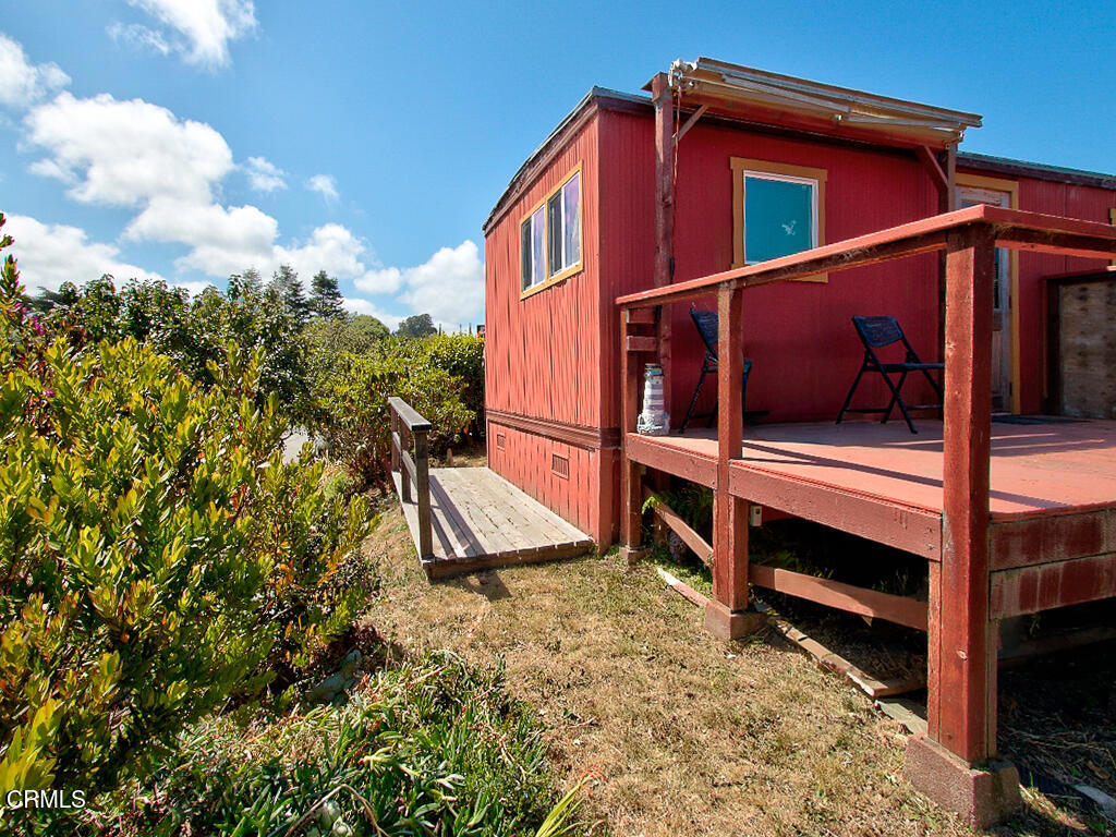 32800 Highway 20 21 Property Photo 15