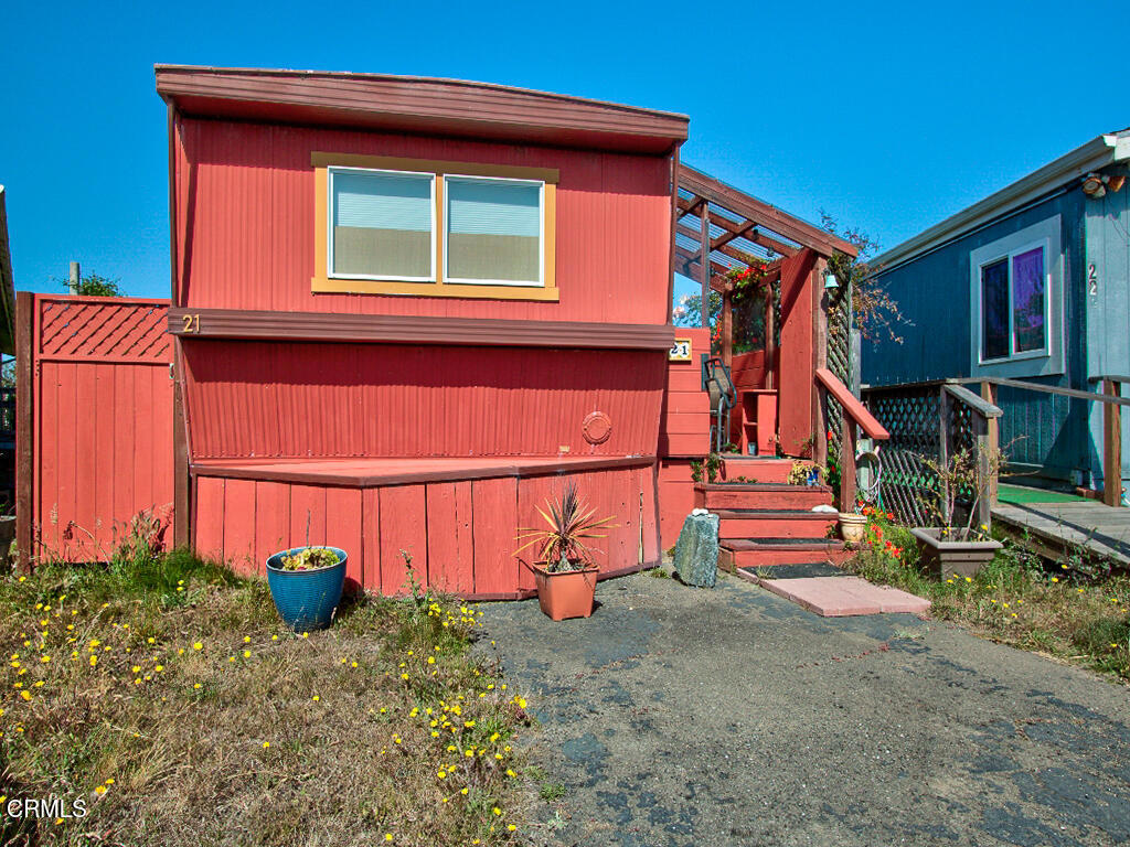 32800 Highway 20 21 Property Photo 20