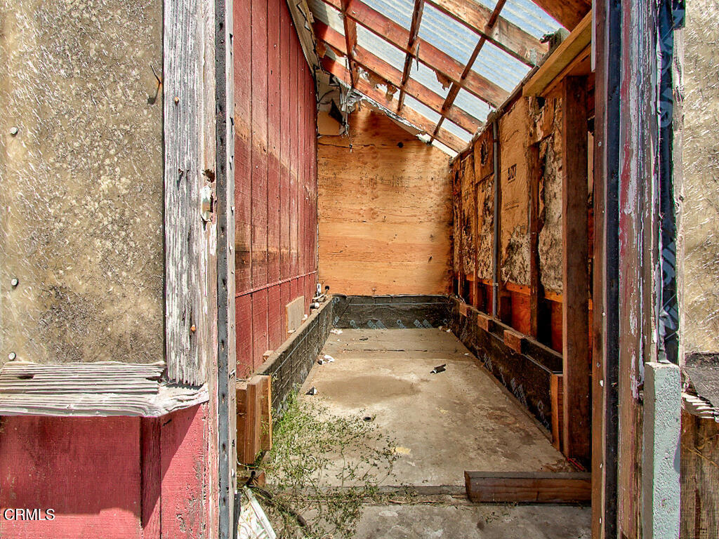 715 West Street Property Photo 22