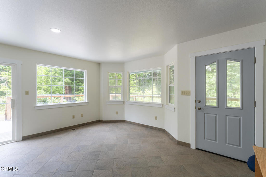 16225 Mitchell Creek Drive Property Photo 6