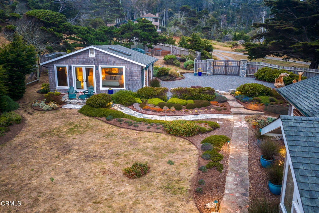 6018 California 1 Property Photo 31