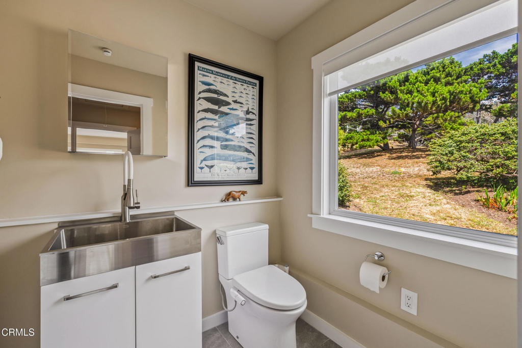 6018 California 1 Property Photo 48