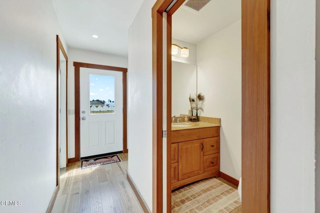860 Myrtle Street Property Photo 26
