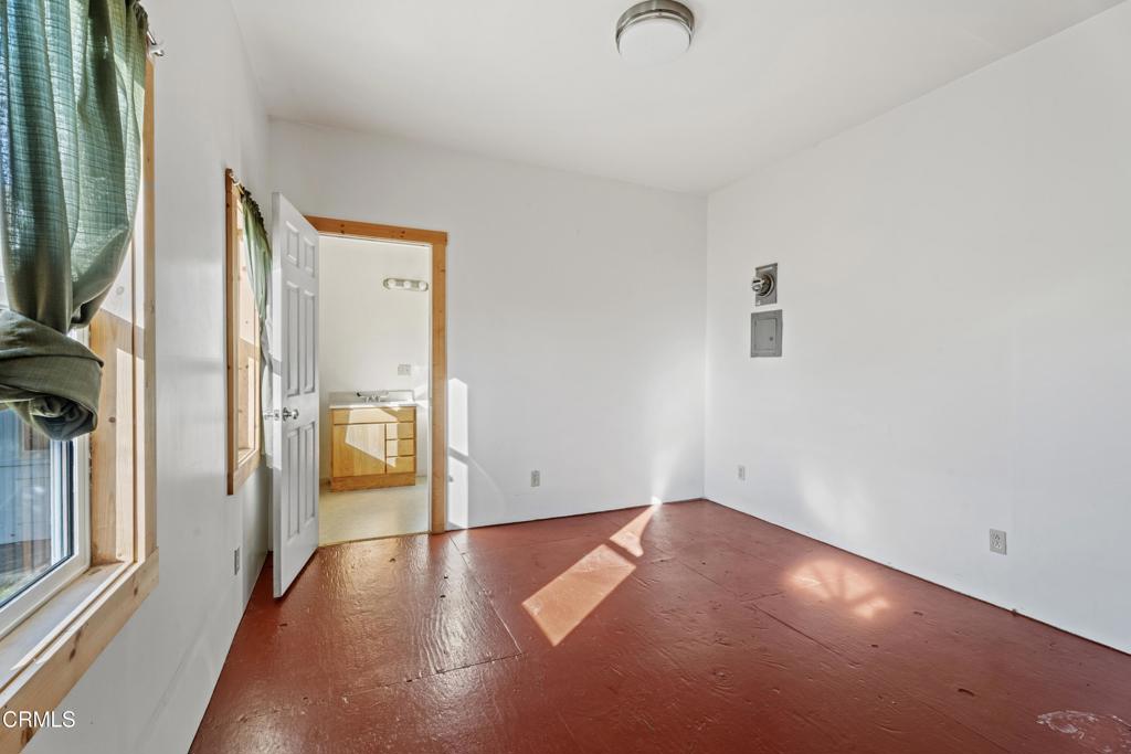 150 S Franklin Street Property Photo 21