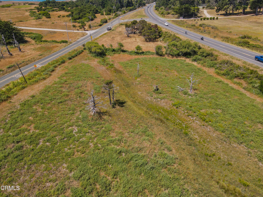 15455 Caspar Road Property Photo 11
