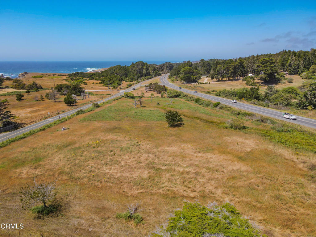 15455 Caspar Road Property Photo 13